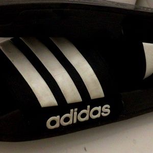 Men’s Adidas slipper slides size 11